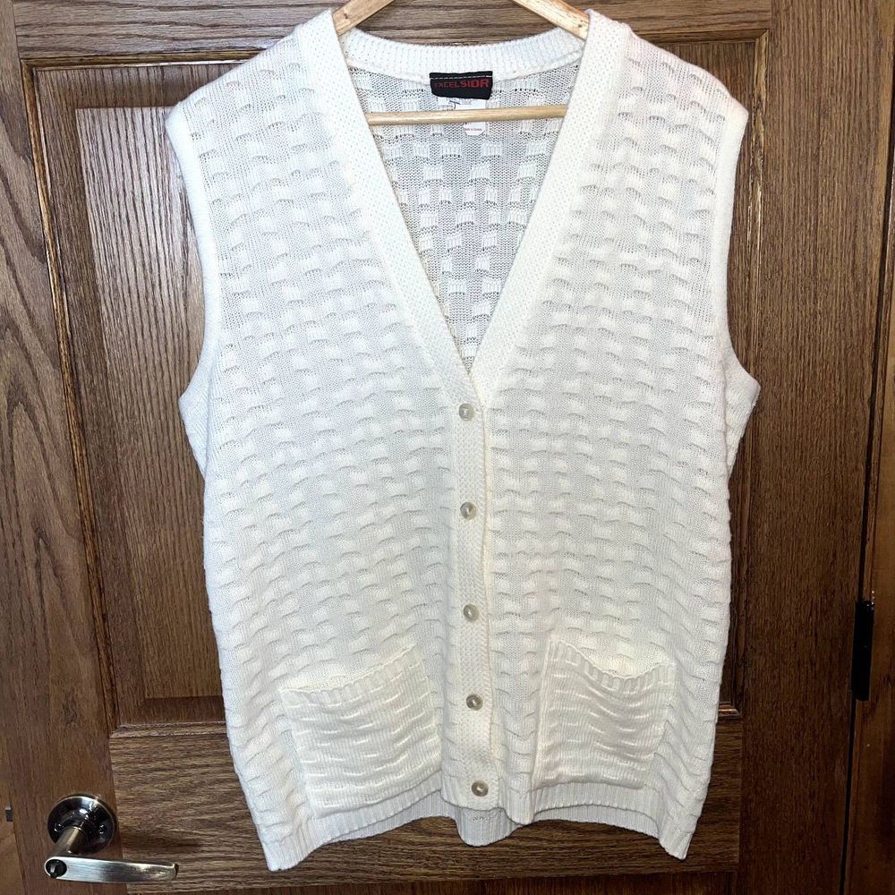 Excelsior Women's XL Cream Minimalist Lagenlook Coastal Prairie Sweater Vest
